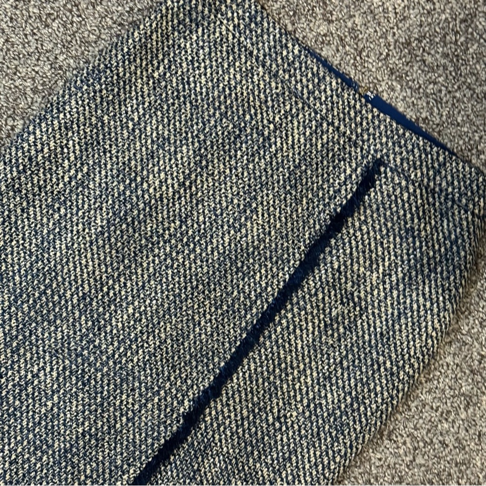 Calvin Klein Blue and White Metallic Threaded Tweed Pencil Skirt - Picture 4 of 8
